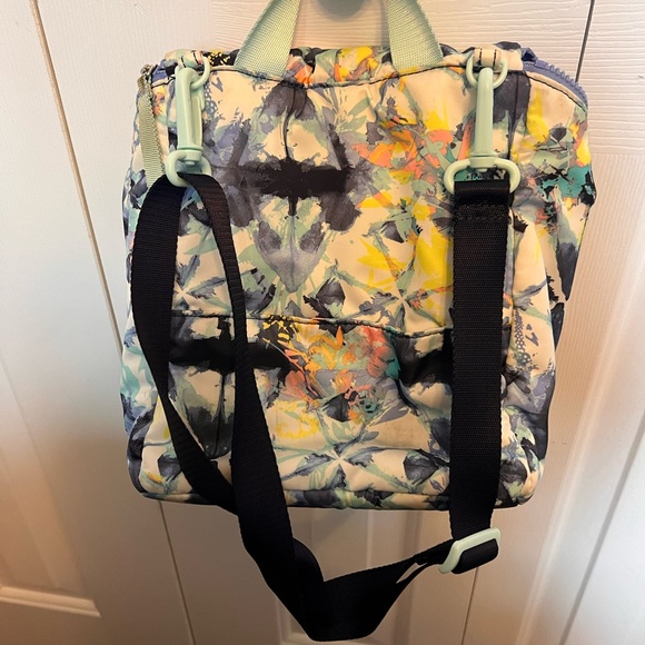 Ivivva insulated lunch pal - Picture 5 of 5